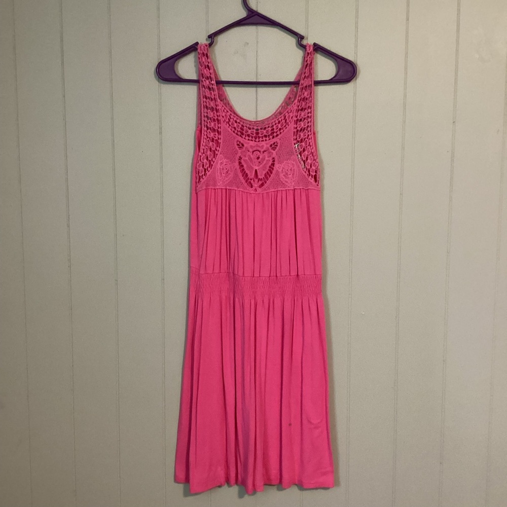 Pink Sleeveless Crochet Dress